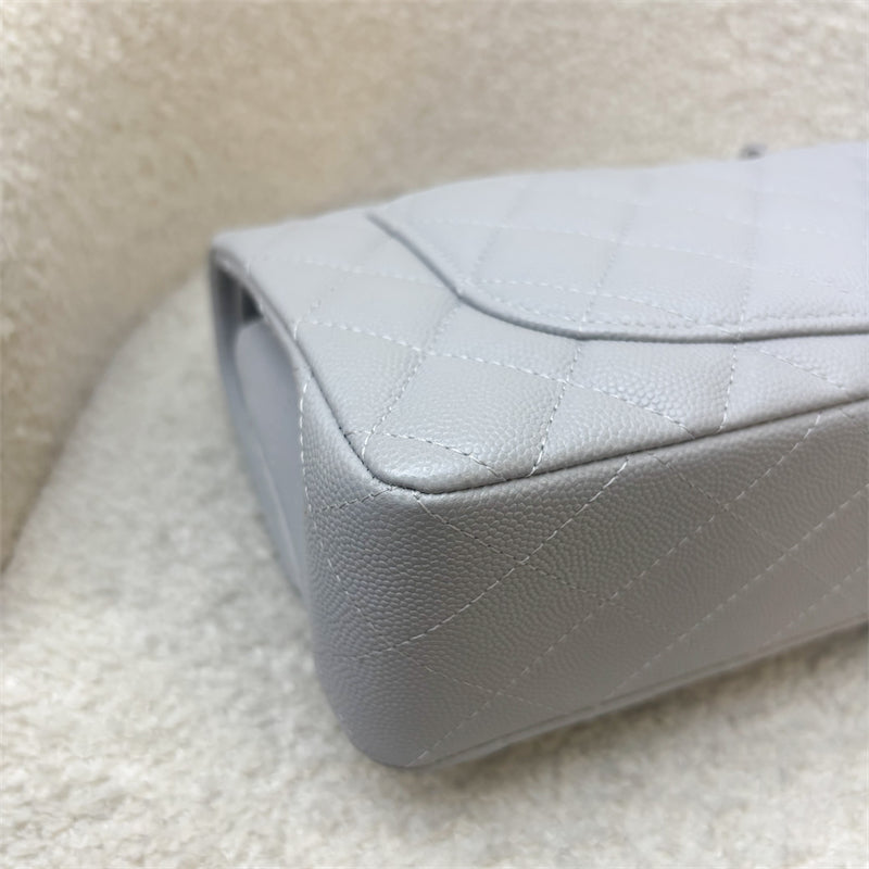 GLM-Small Classic Flap CF in 21A Dove Grey Caviar and LGHW
