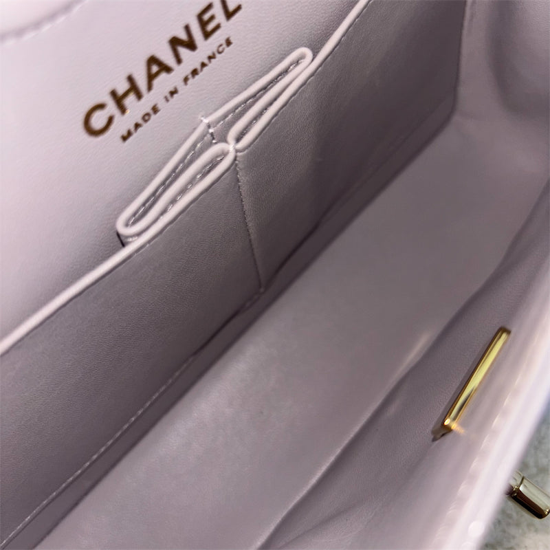 GLM-Small Classic Flap CF in 21A Dove Grey Caviar and LGHW