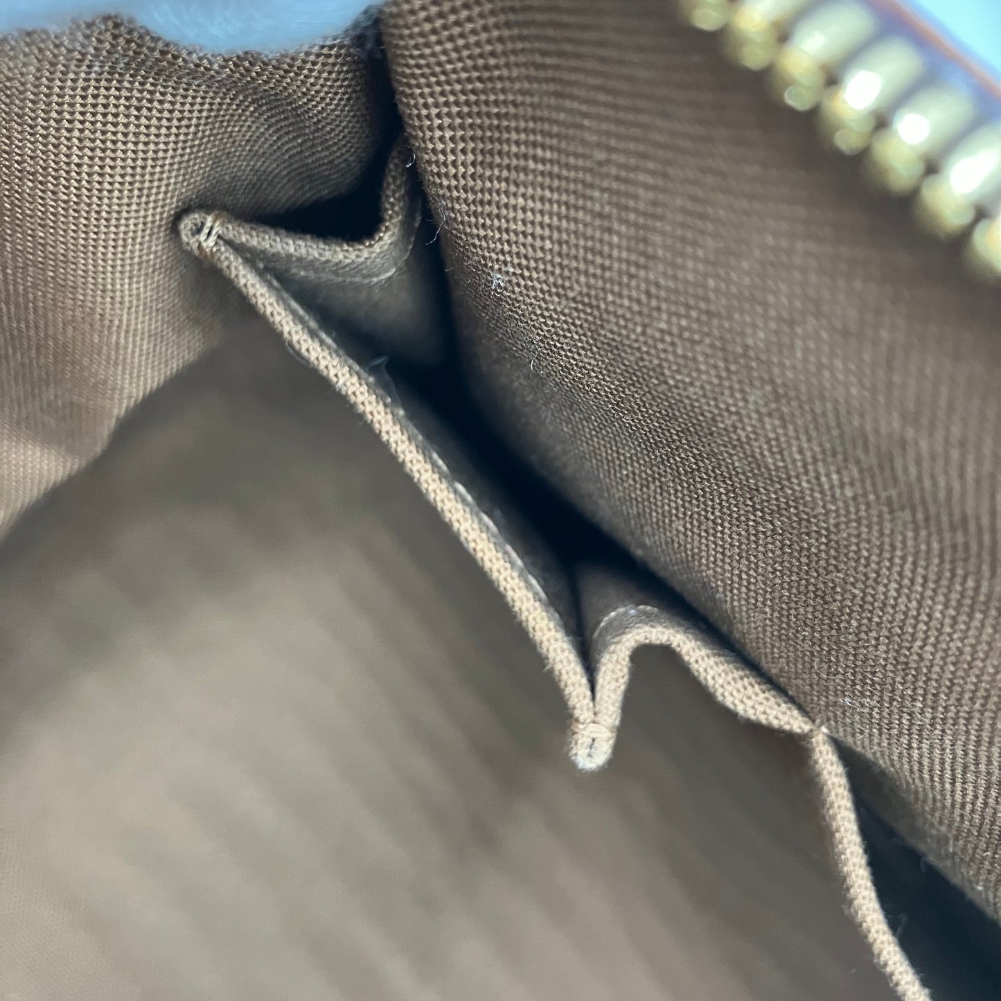 LOUIS VUITTON monogram Tivoli