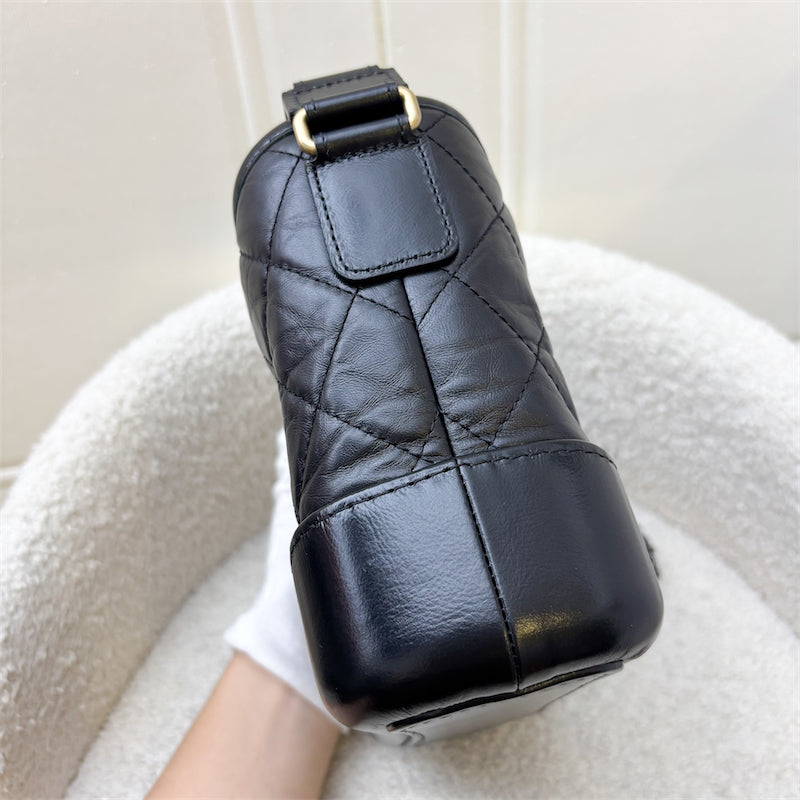 GLM-Small Gabrielle Hobo in Black Distressed Calfskin and 3 tone Hardware