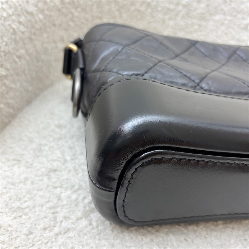 GLM-Small Gabrielle Hobo in Black Distressed Calfskin and 3 tone Hardware