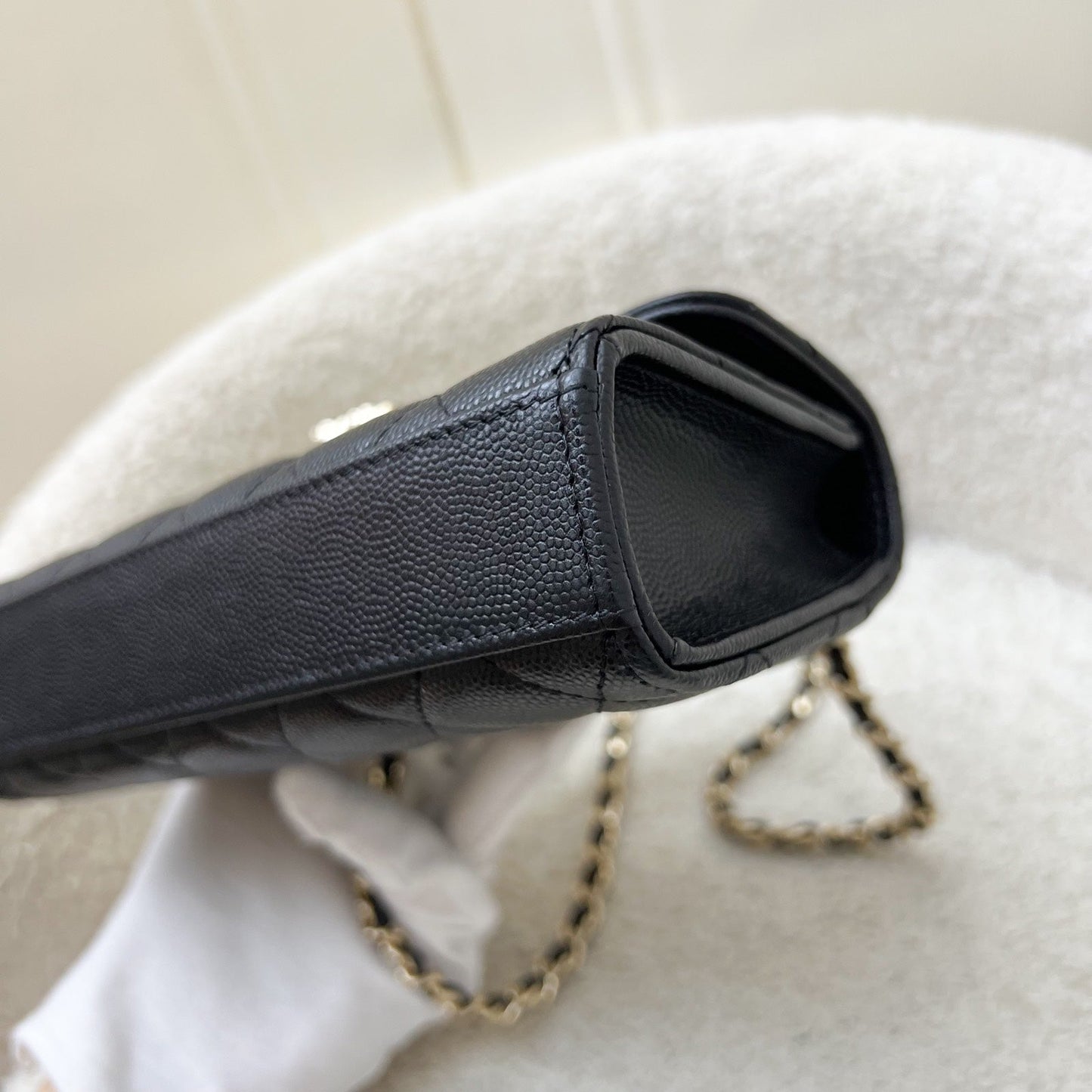 GLM-25S Top Handle Kelly Clutch with Chain in Black Caviar and GHW