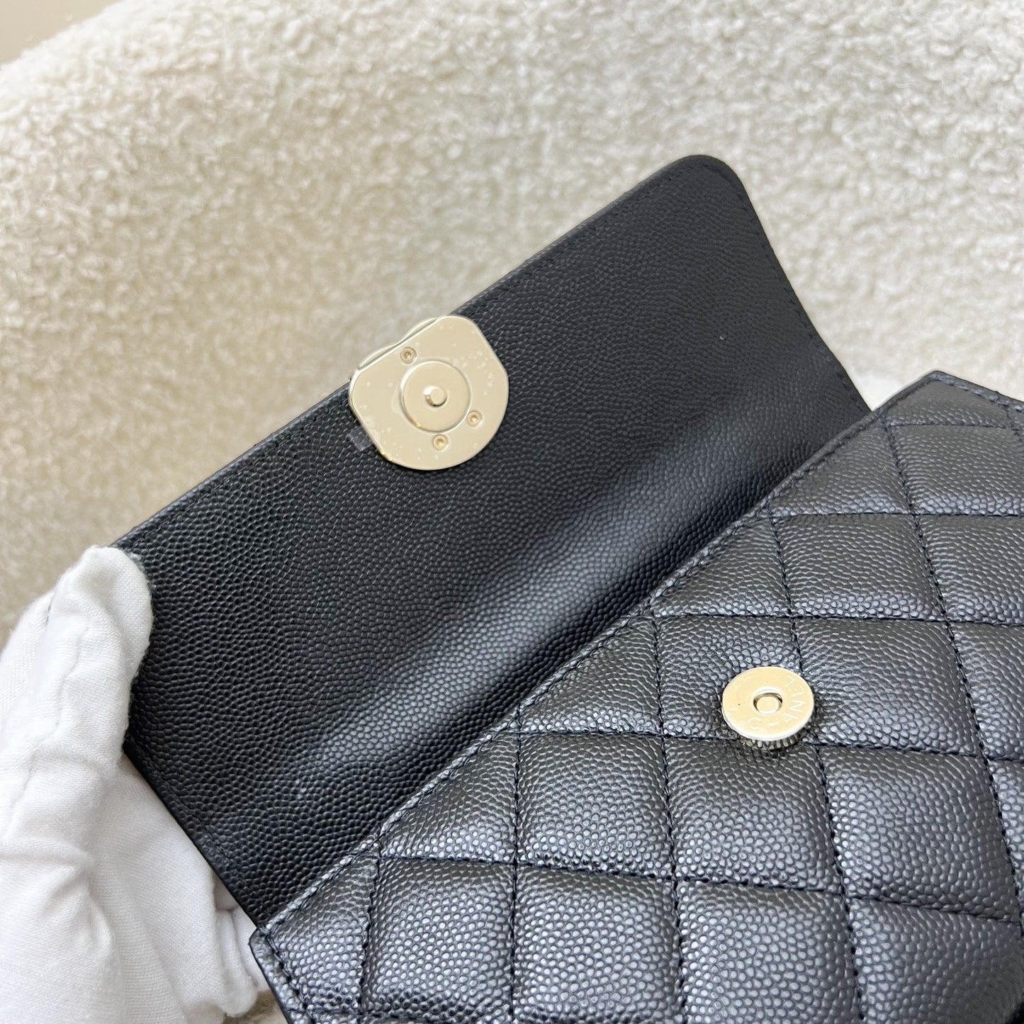GLM-25S Top Handle Kelly Clutch with Chain in Black Caviar and GHW