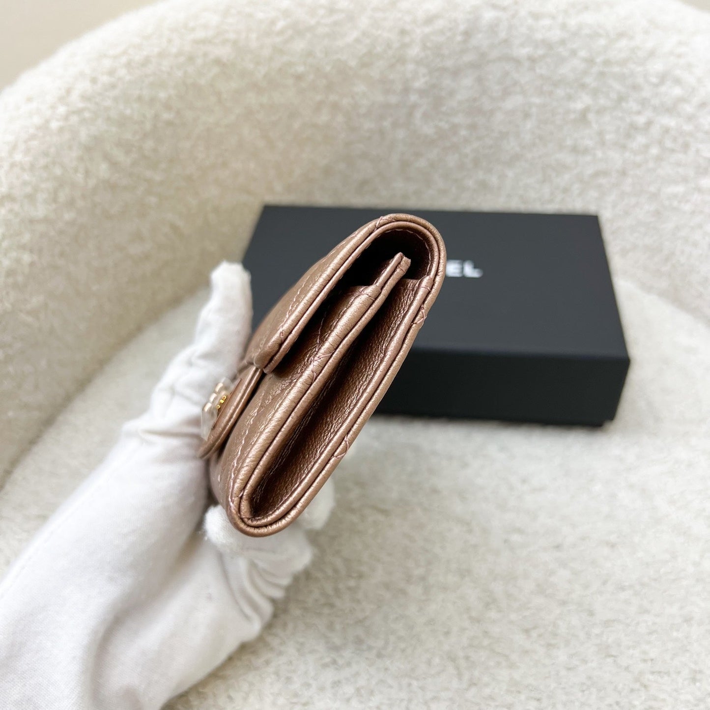 GLM-2.55 Reissue Snap Card Holder in Rose Gold Leather and RGHW