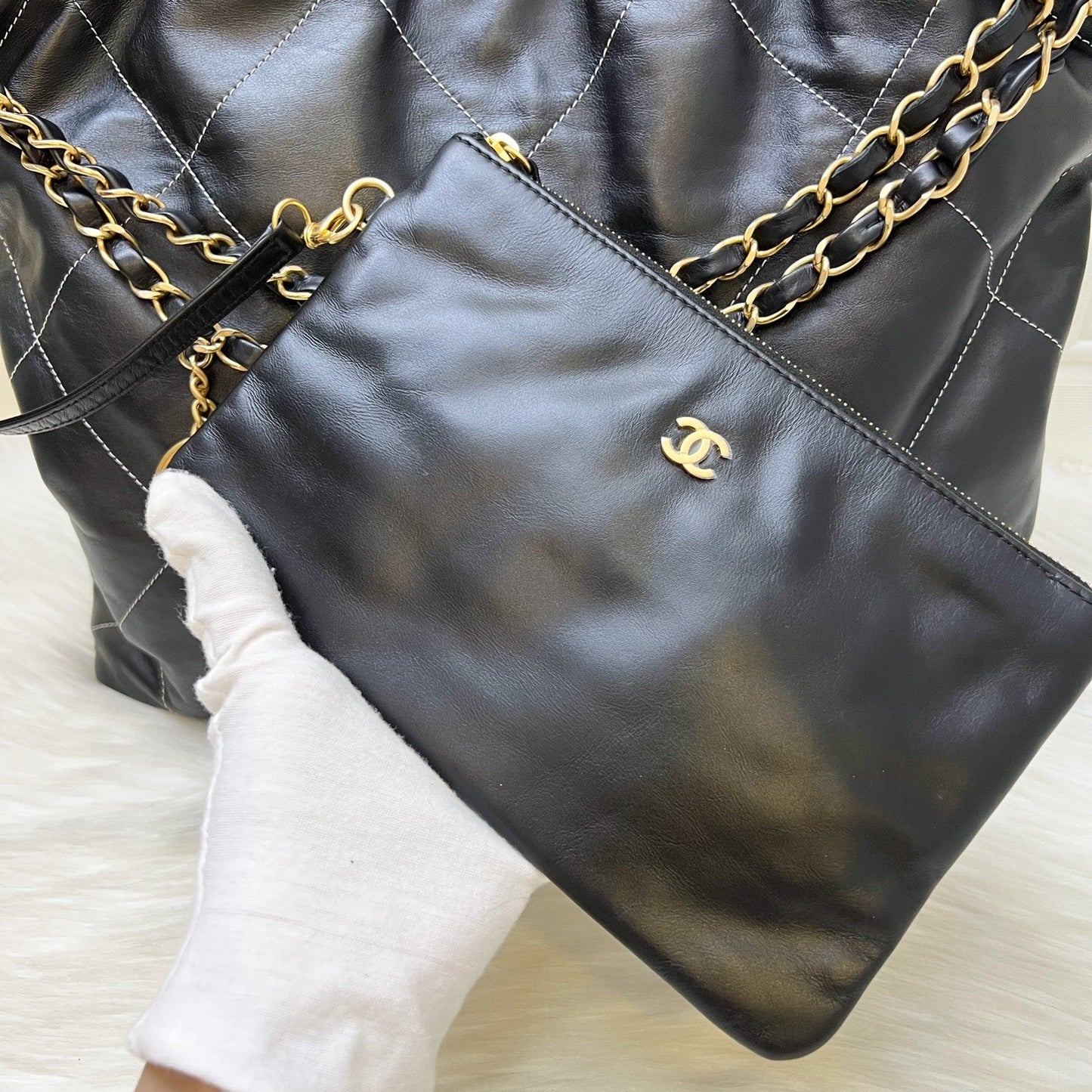 GLM-22 Medium Hobo Handbag in Black Calfskin with White Stitch Quilting and AGHW (Model: AS3261)