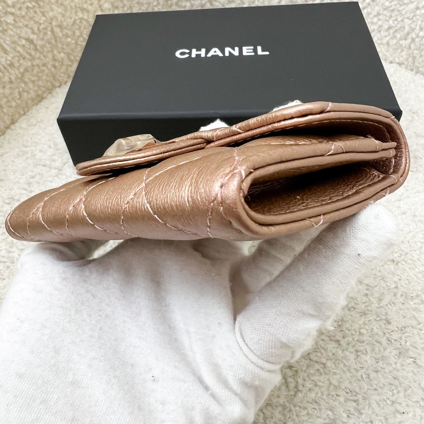 GLM-2.55 Reissue Snap Card Holder in Rose Gold Leather and RGHW