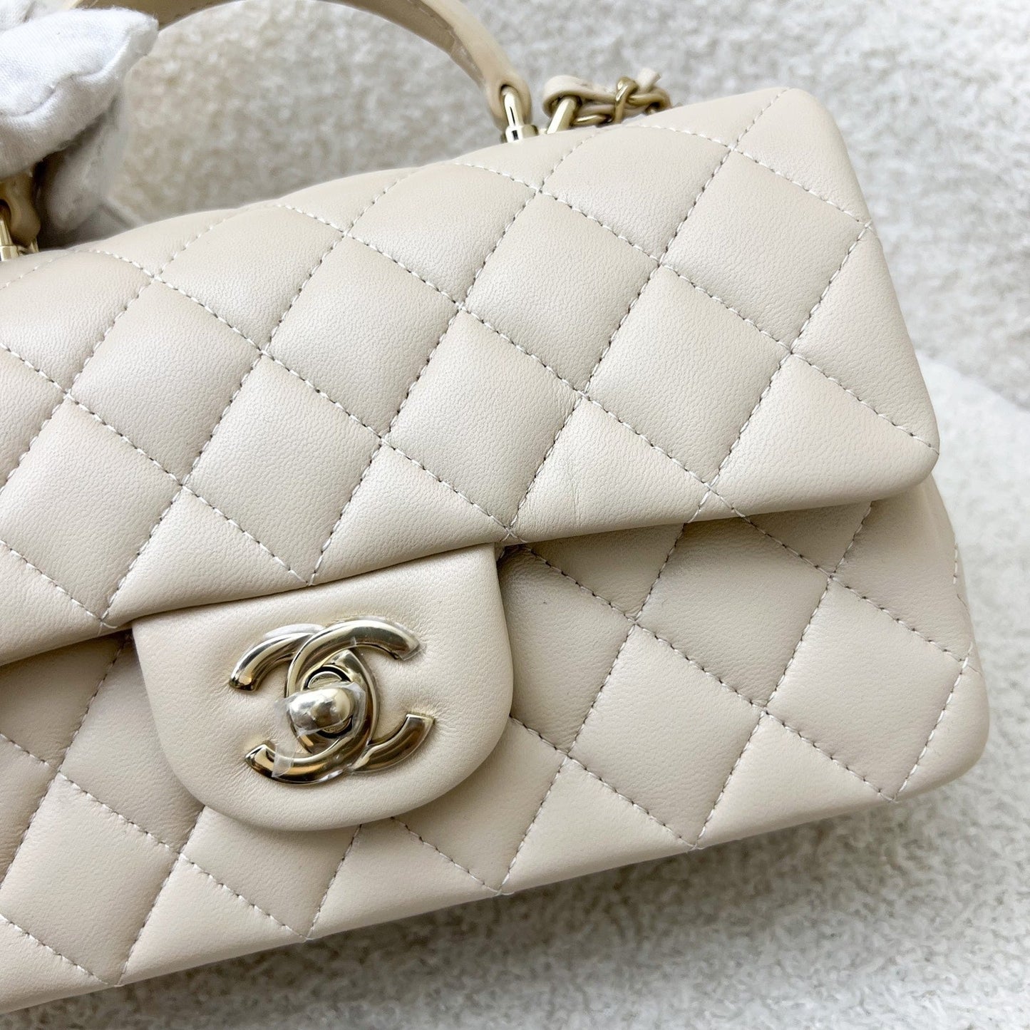 GLM-Top Handle Mini Rectangle Flap in 25P Beige Lambskin and LGHW