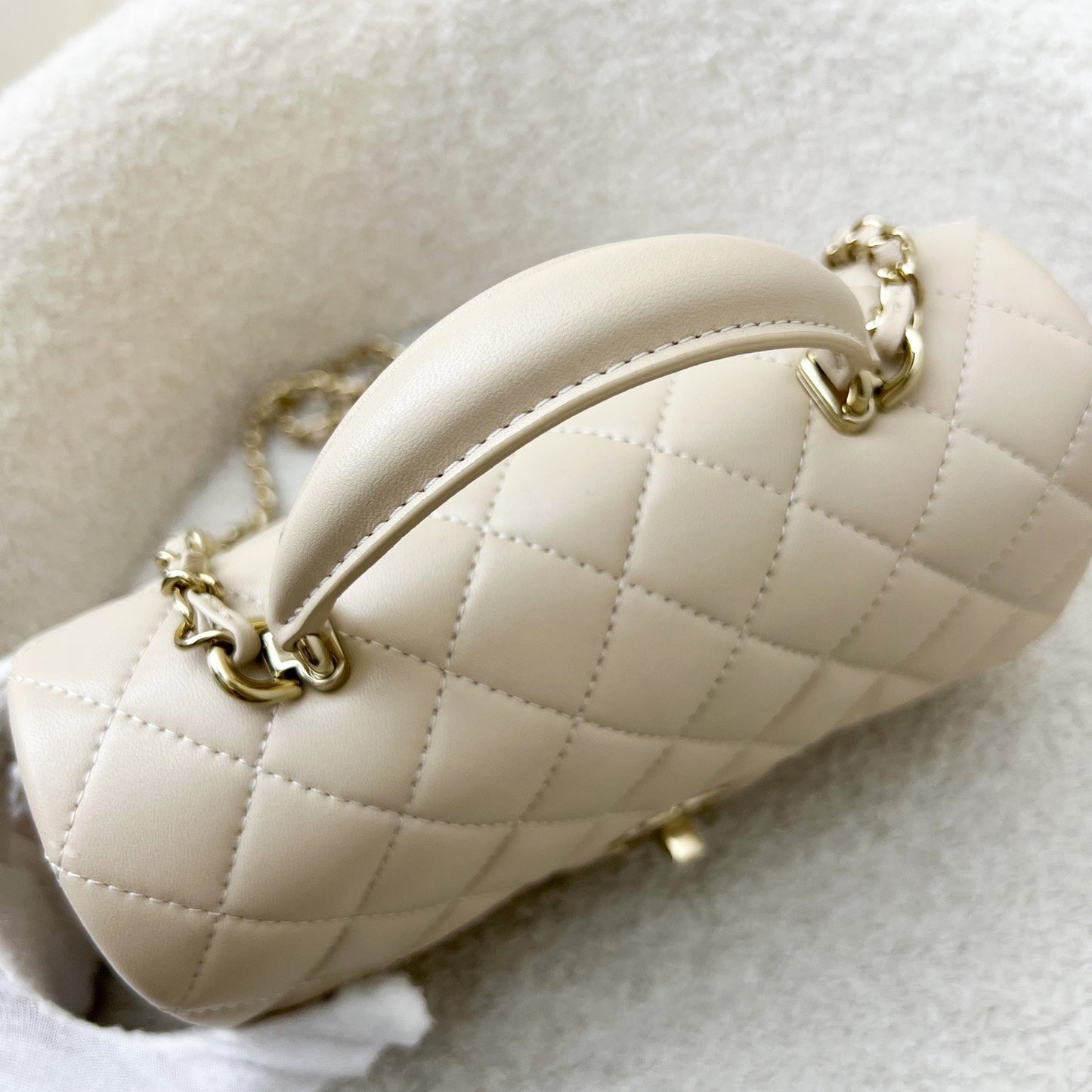 GLM-Top Handle Mini Rectangle Flap in 25P Beige Lambskin and LGHW