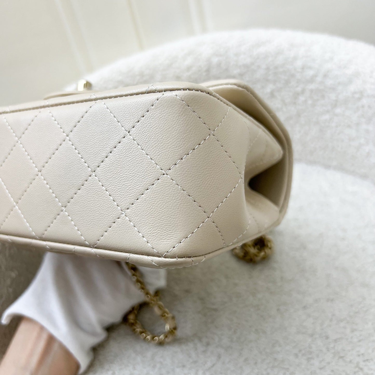 GLM-Top Handle Mini Rectangle Flap in 25P Beige Lambskin and LGHW