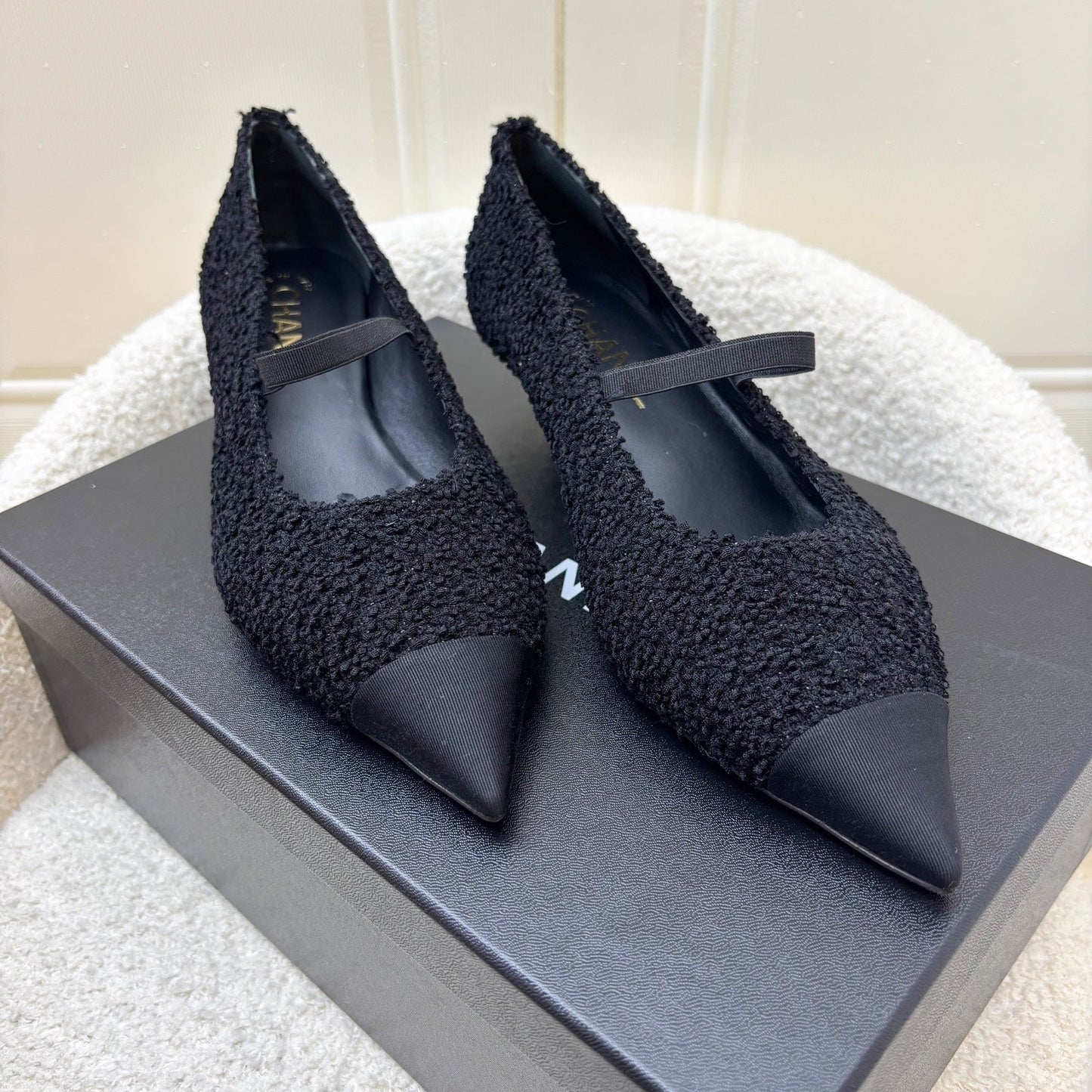 GLM-24A Mary Janes in Black Tweed and Gosgrain Sz 37.5
