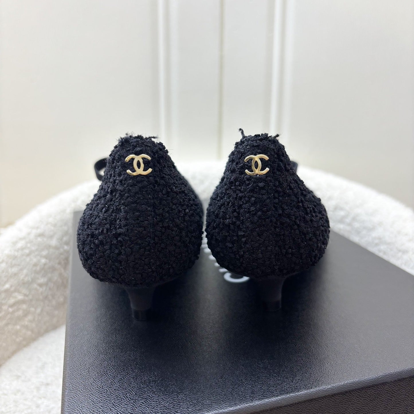 GLM-24A Mary Janes in Black Tweed and Gosgrain Sz 37.5