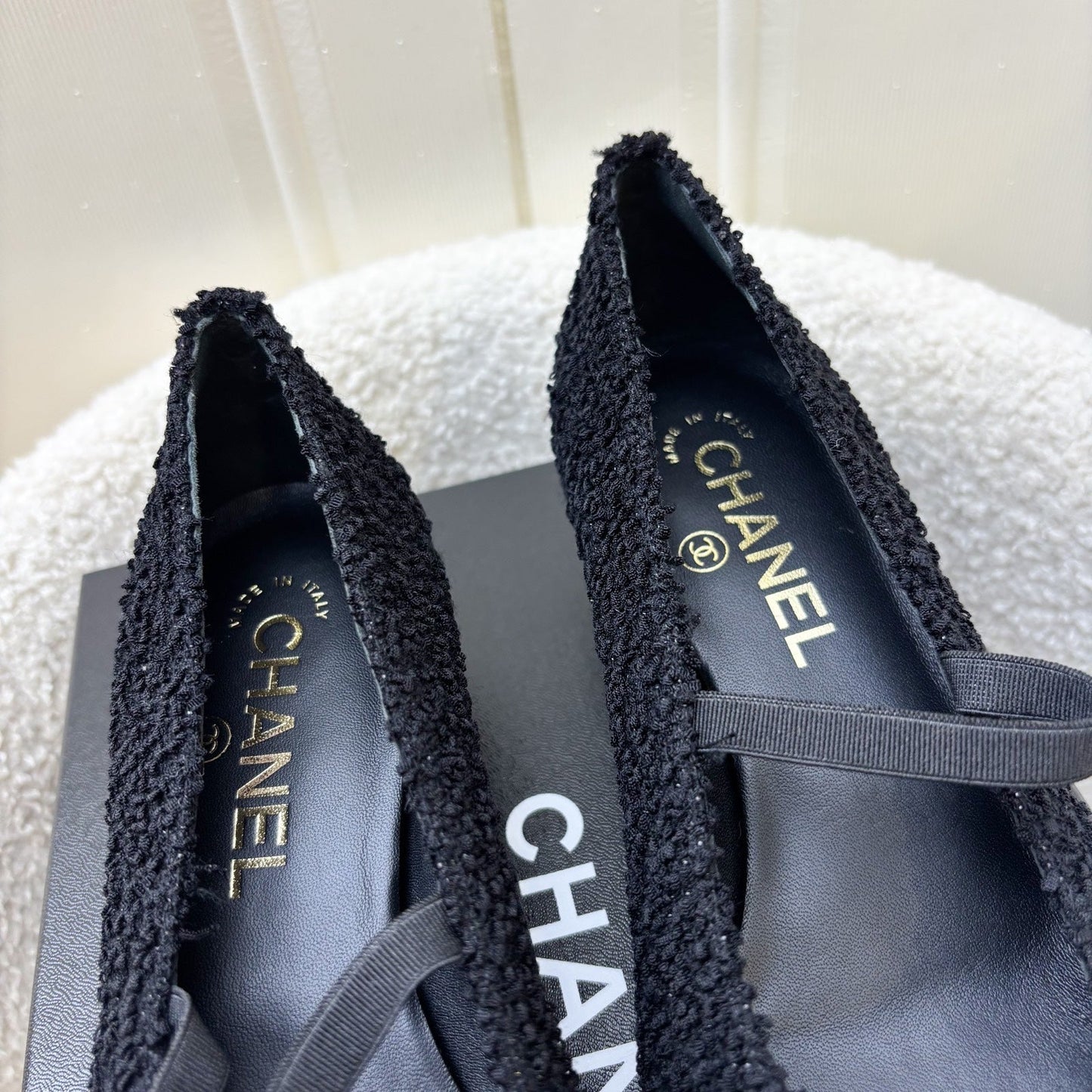 GLM-24A Mary Janes in Black Tweed and Gosgrain Sz 37.5