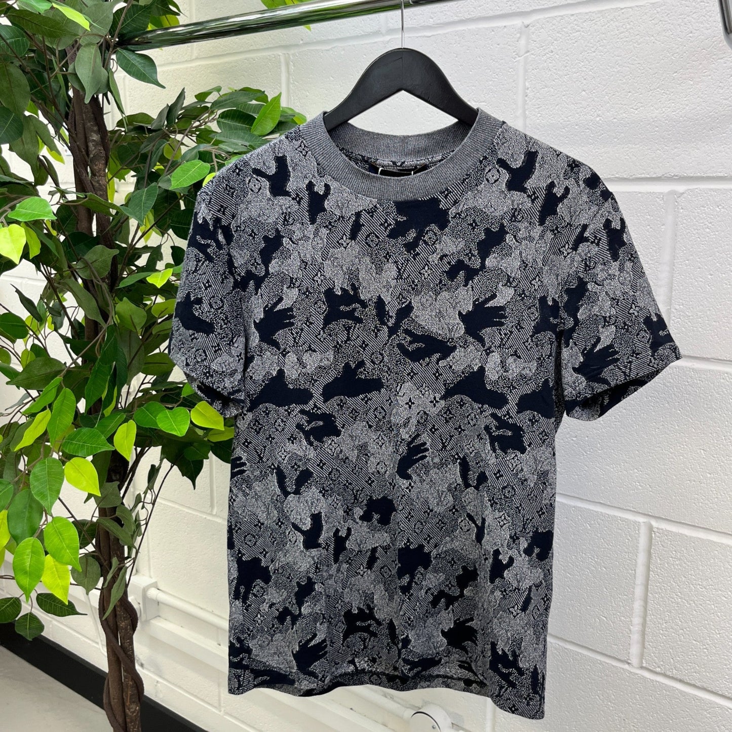 Men's Monogram Tapestry T-Shirt Grey Size M
