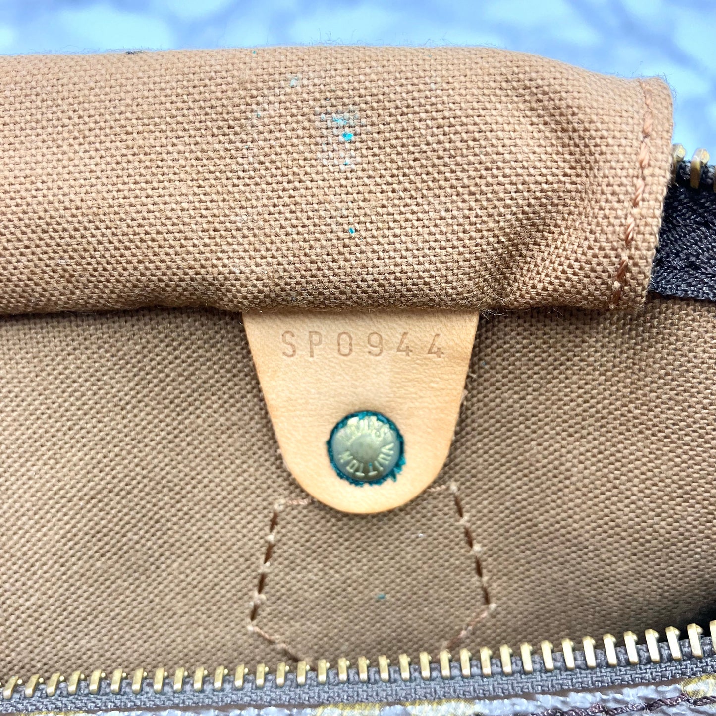 LOUIS VUITTON Monogram Speedy 30