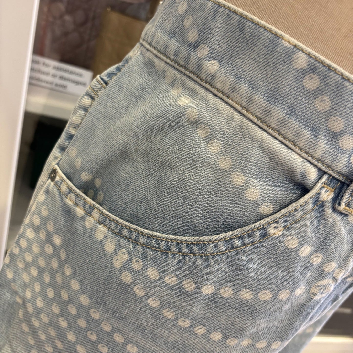 GLM-Washed Light Denim Jeans with Pearl Chain Print in Size 38