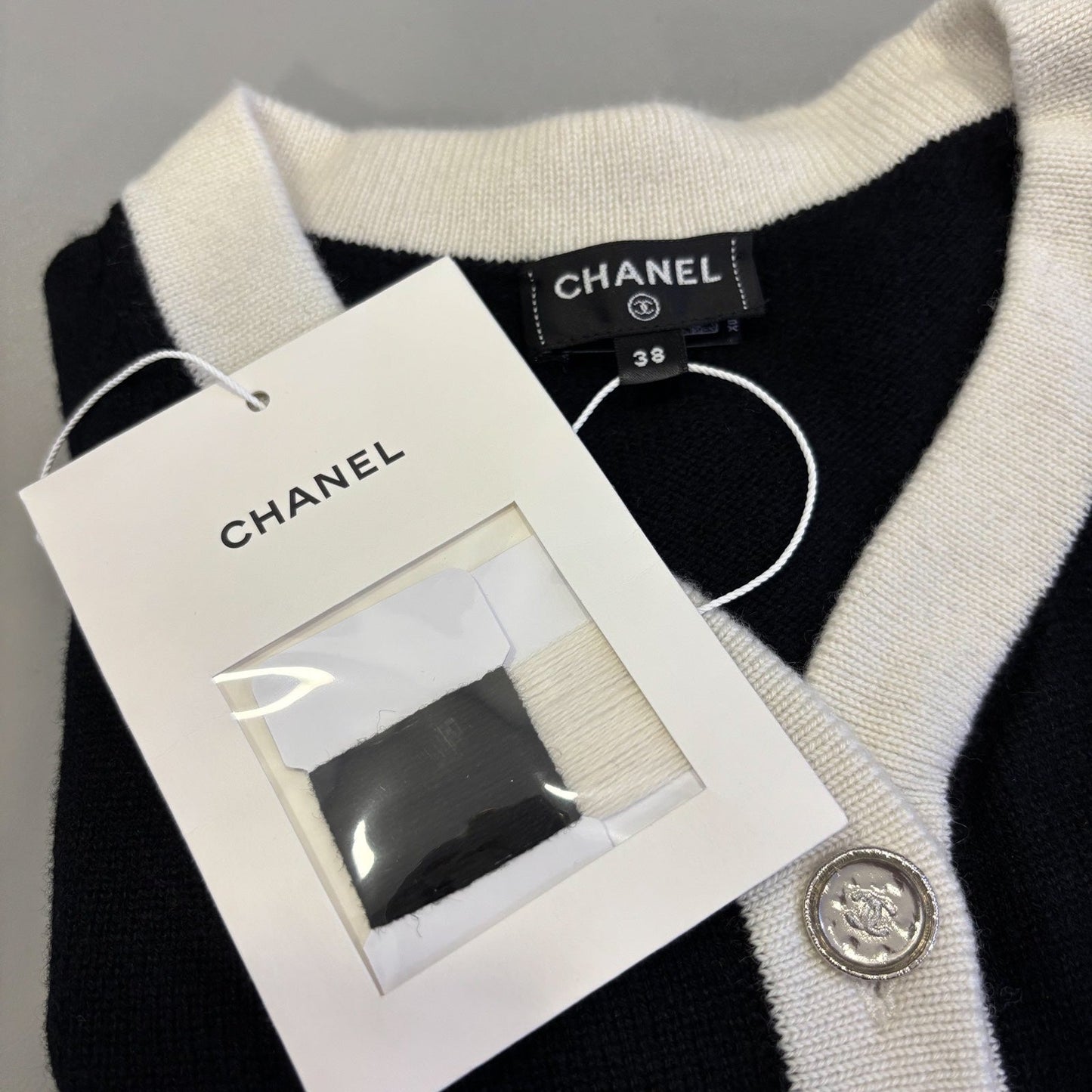 GLM-25C Cardigan With GLM- Logo Buttons in Black / White Cashmere Sz 38