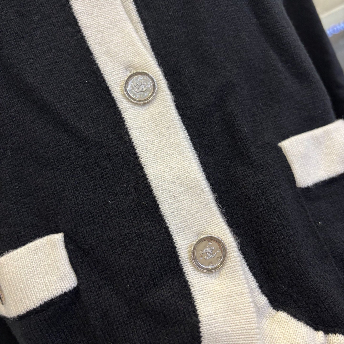 GLM-25C Cardigan With GLM- Logo Buttons in Black / White Cashmere Sz 38