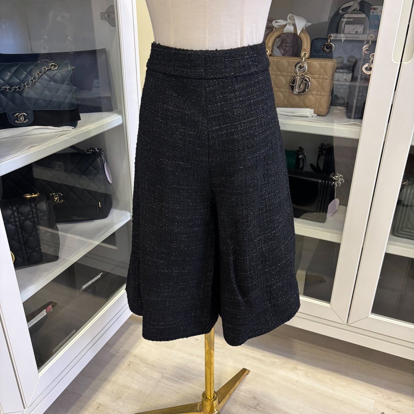 GLM-25P Bermuda Shorts in Black Viscose / Cotton Tweed Sz 38