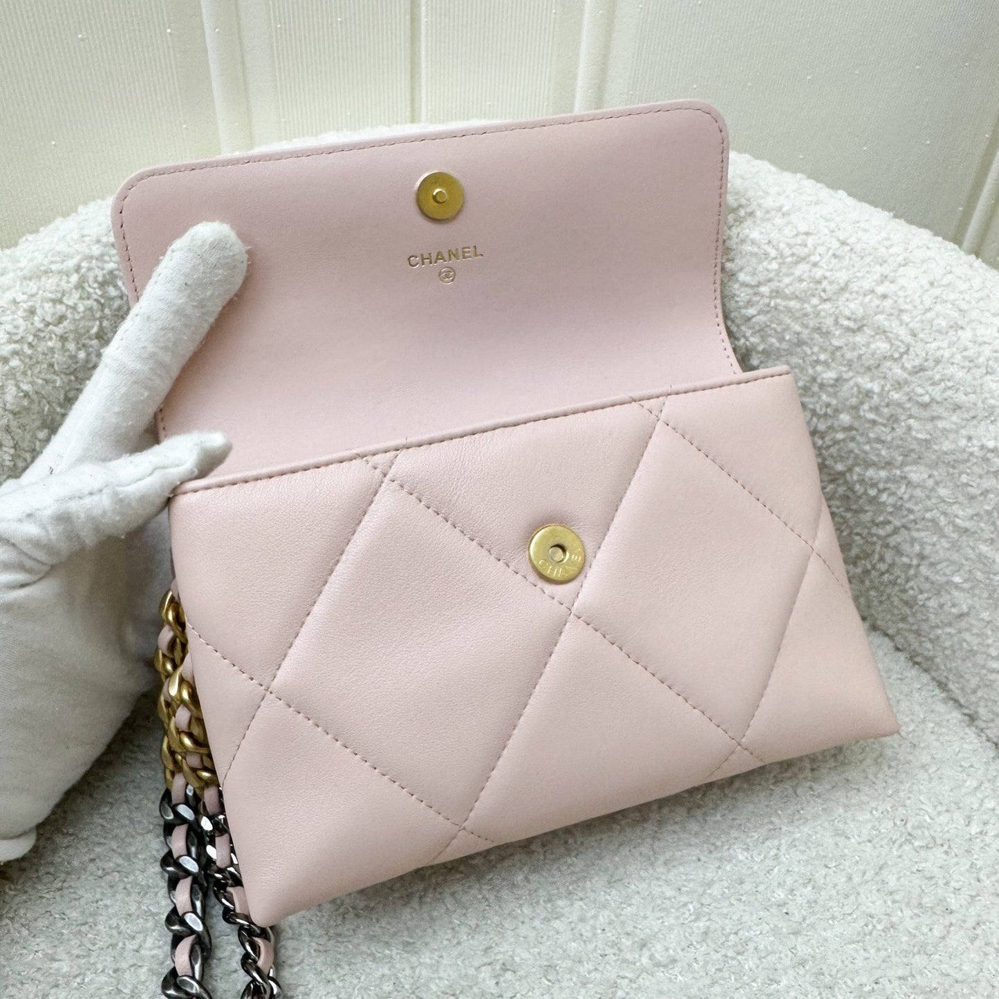GLM-19 Wristlet / Clutch in Pink Lambskin and 3-tone HW