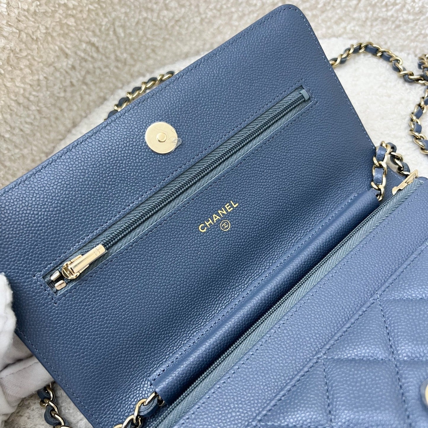 GLM-Classic Wallet on Chain WOC in Blue Caviar and LGHW