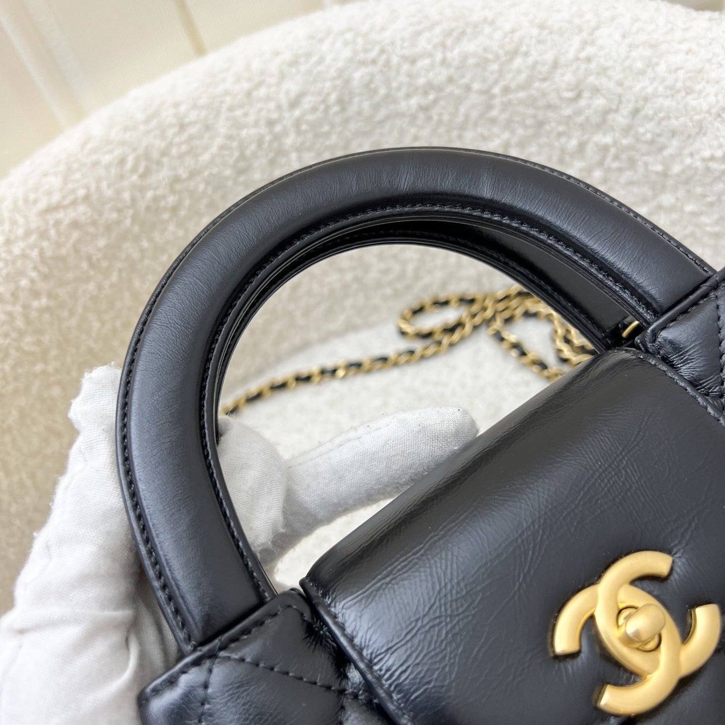 GLM-Mini / Small Kelly Bag in 25C Black Shiny Distressed Calfskin and AGHW