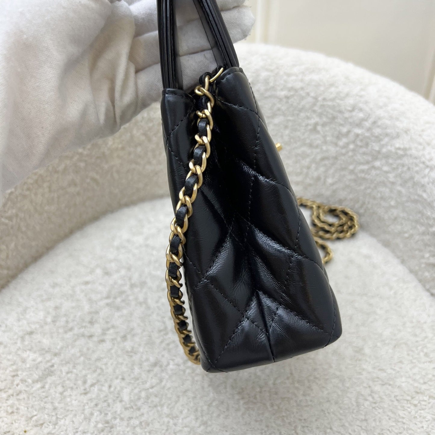 GLM-Mini / Small Kelly Bag in 25C Black Shiny Distressed Calfskin and AGHW