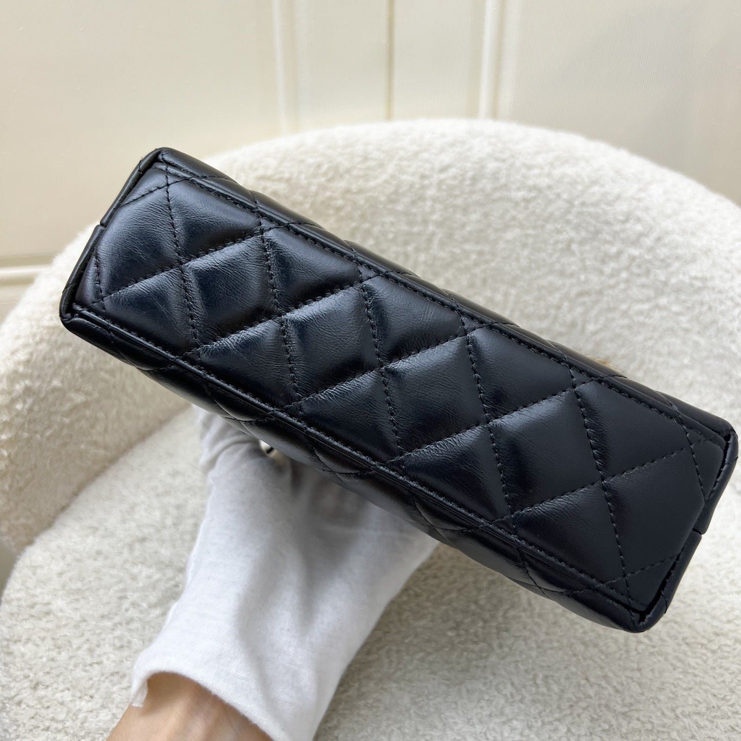GLM-Mini / Small Kelly Bag in 25C Black Shiny Distressed Calfskin and AGHW