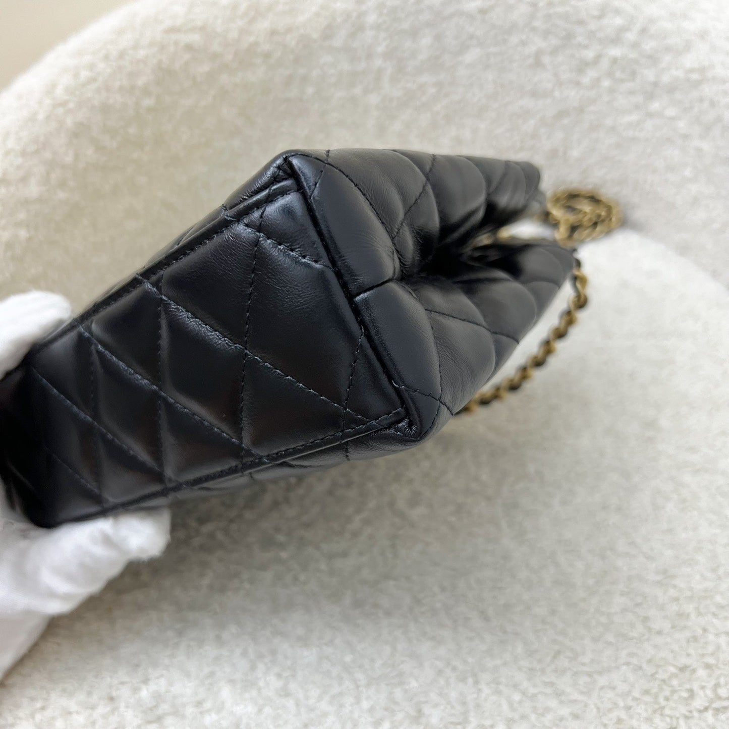 GLM-Mini / Small Kelly Bag in 25C Black Shiny Distressed Calfskin and AGHW