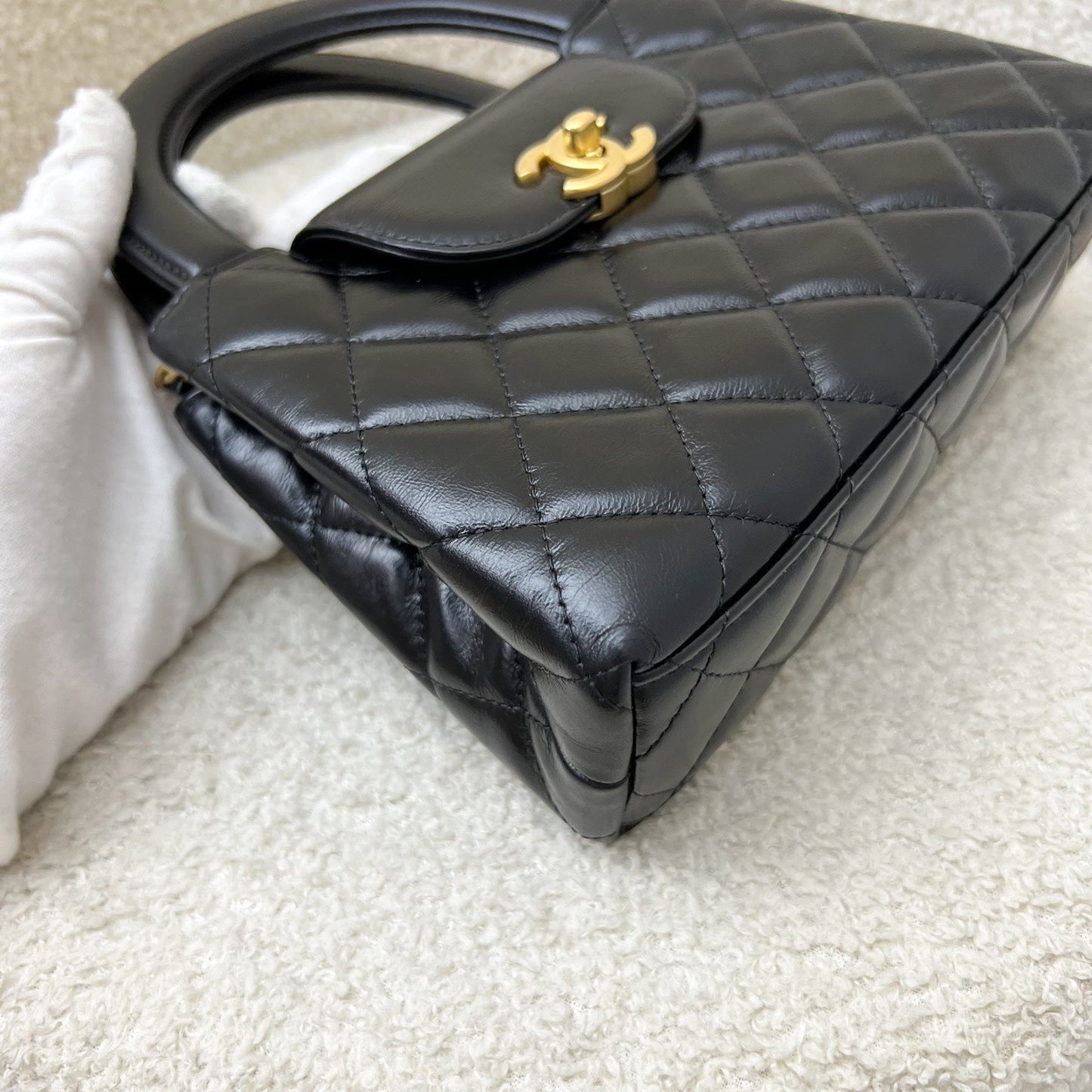 GLM-Mini / Small Kelly Bag in 25C Black Shiny Distressed Calfskin and AGHW