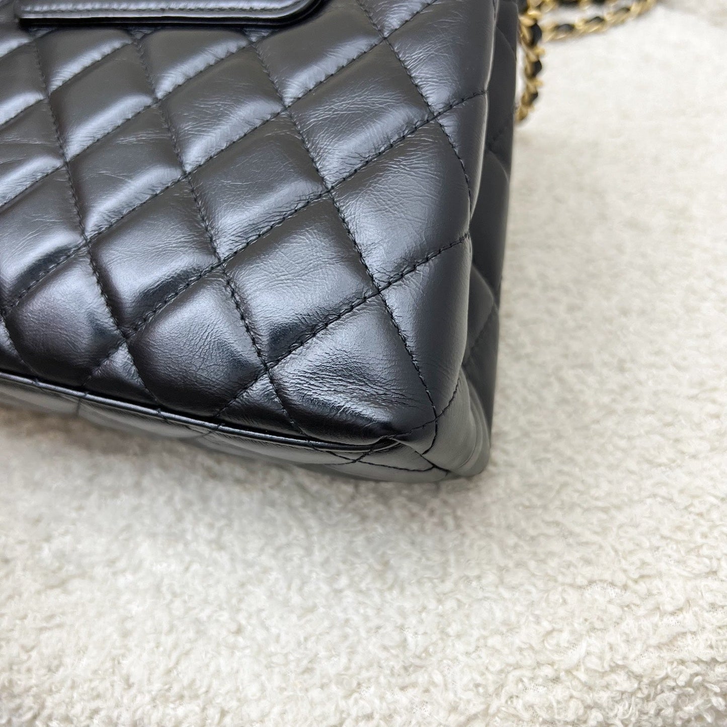 GLM-Mini / Small Kelly Bag in 25C Black Shiny Distressed Calfskin and AGHW