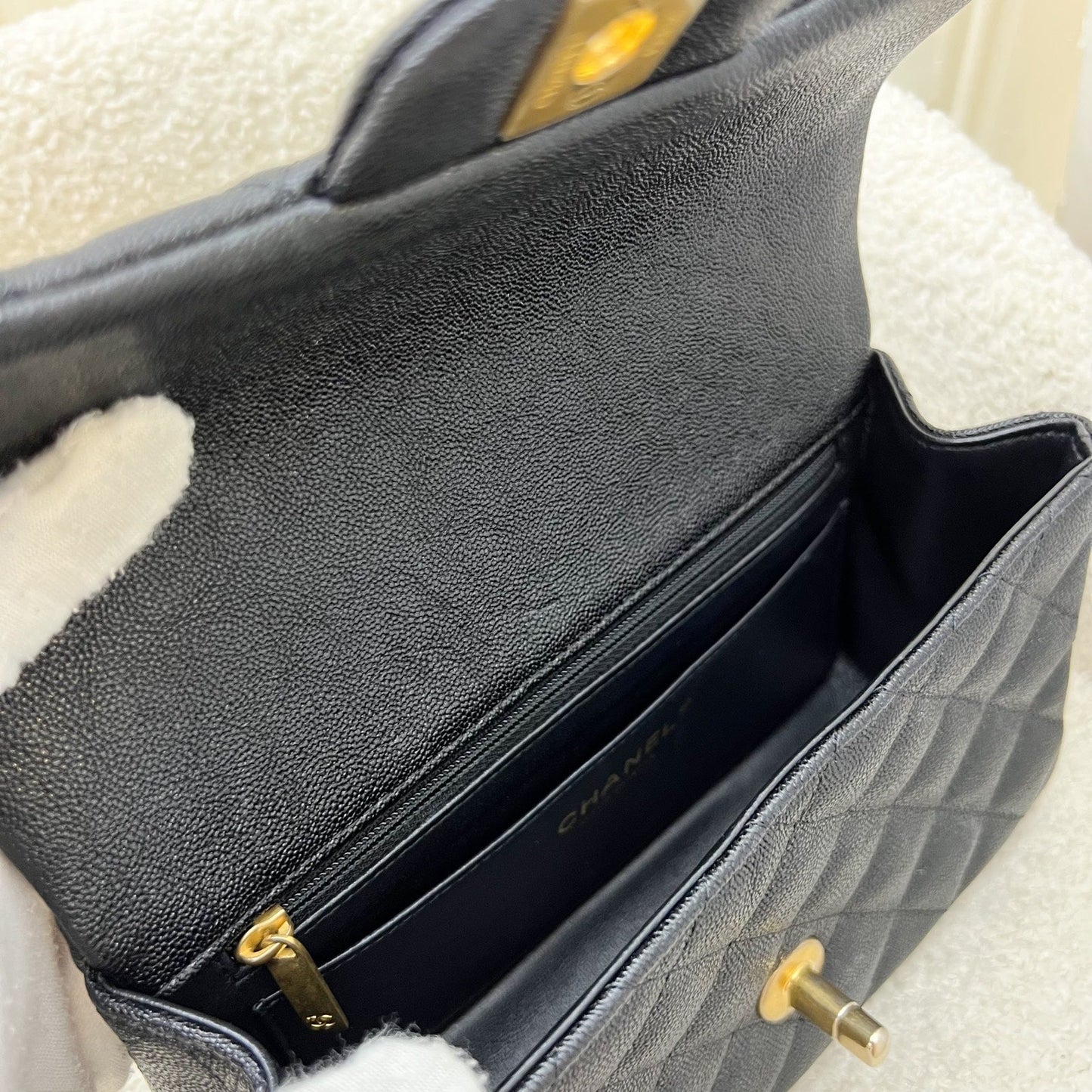 GLM-Top Handle Mini Rectangle Flap in 21S Black Caviar and AGHW