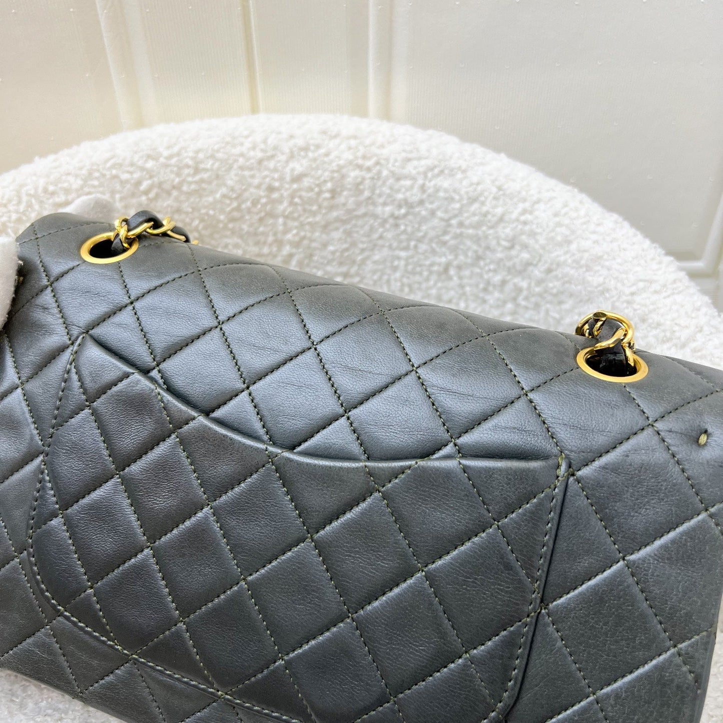 GLM- Medium Classic Flap CF in Dark Green Lambskin and 24K Gold Plated HW