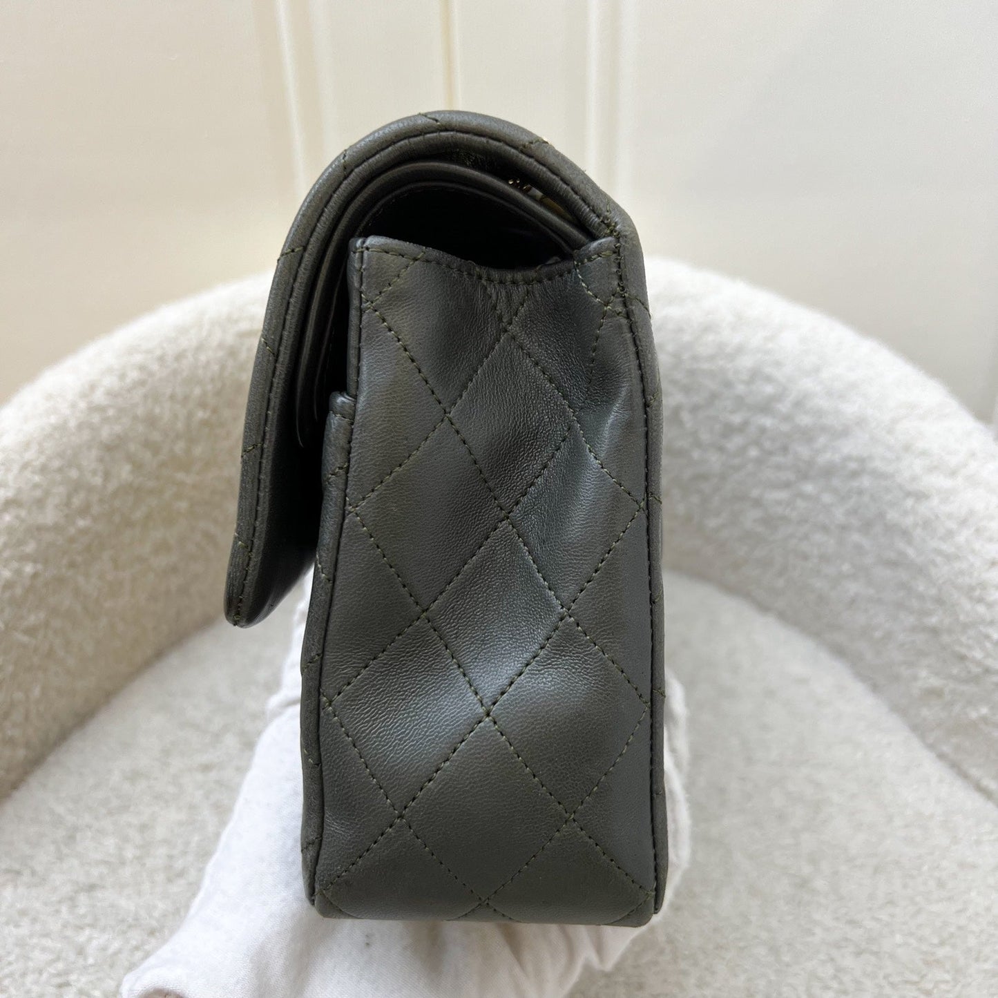 GLM- Medium Classic Flap CF in Dark Green Lambskin and 24K Gold Plated HW
