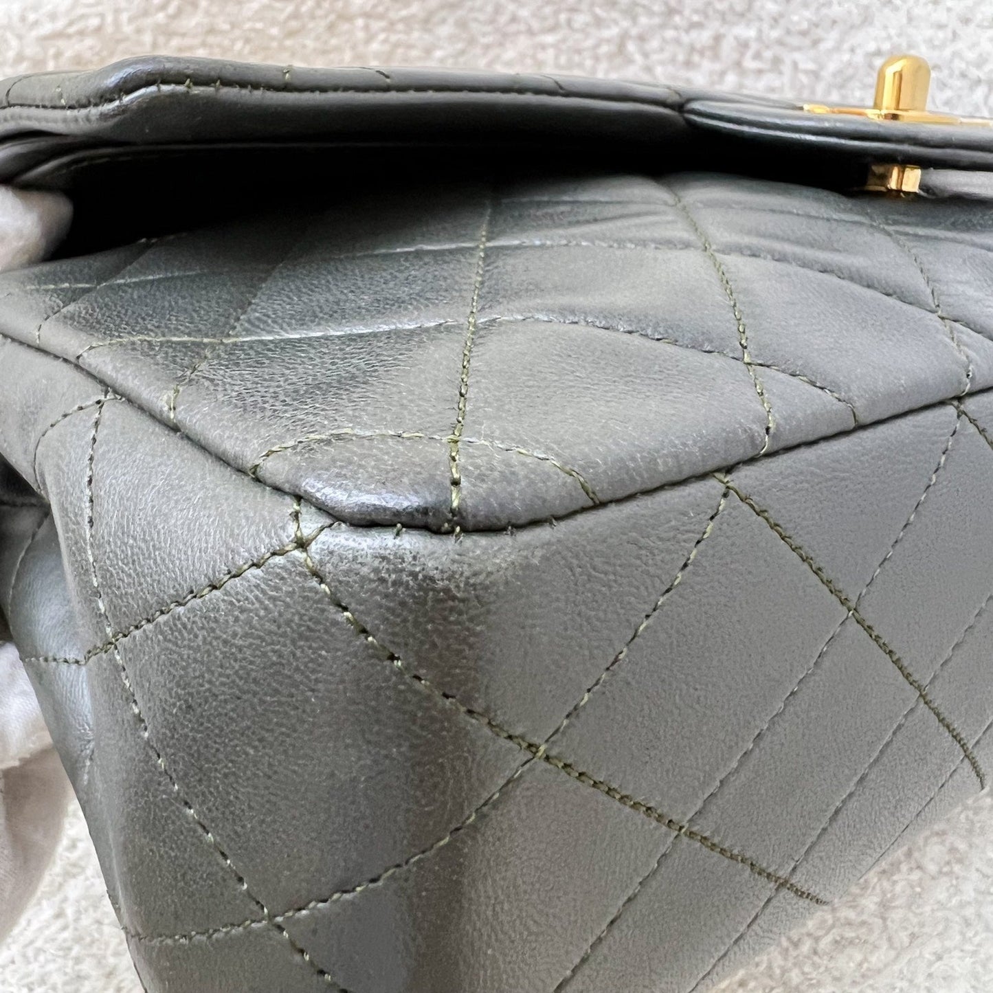 GLM- Medium Classic Flap CF in Dark Green Lambskin and 24K Gold Plated HW