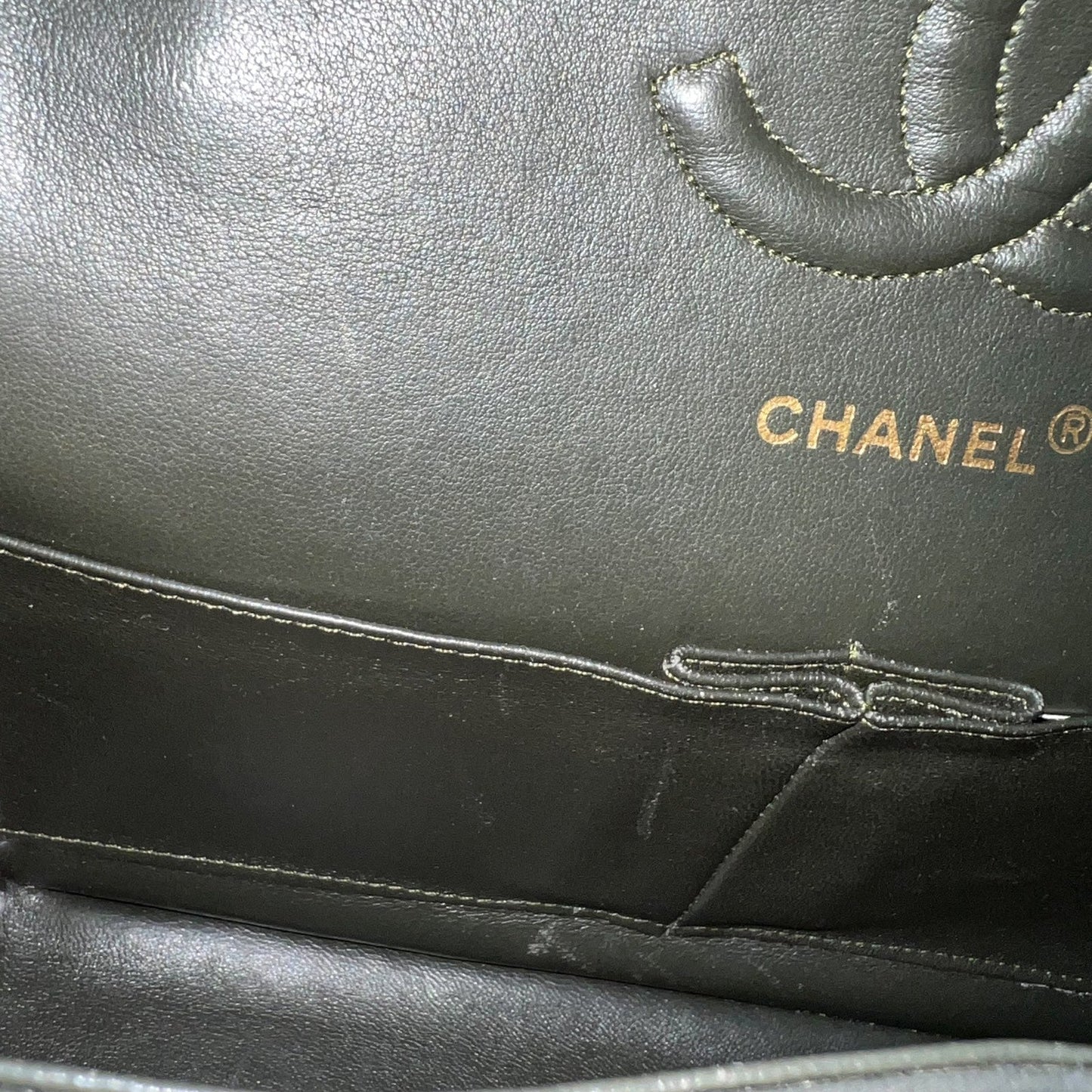 GLM- Medium Classic Flap CF in Dark Green Lambskin and 24K Gold Plated HW