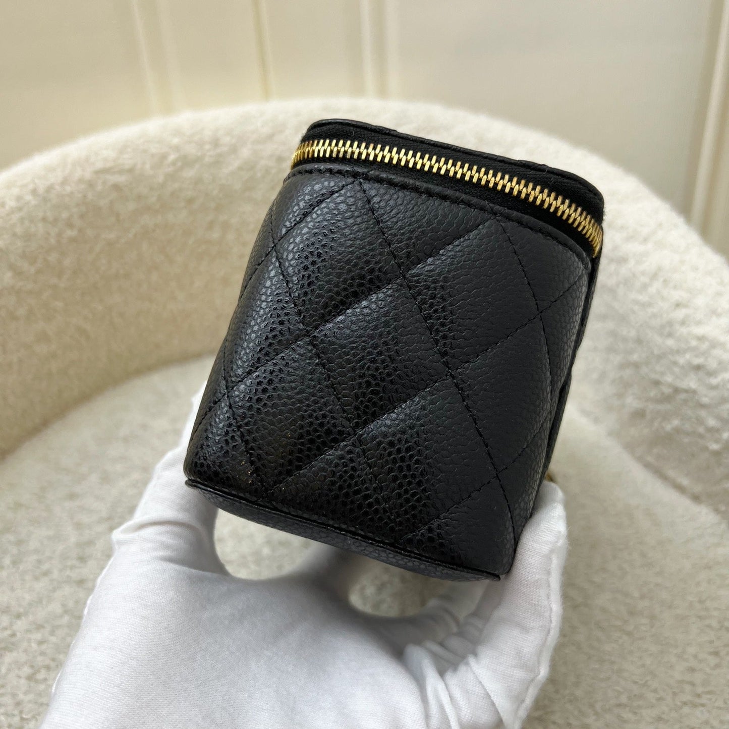 GLM-24B Small Vanity in Black Caviar and AGHW
