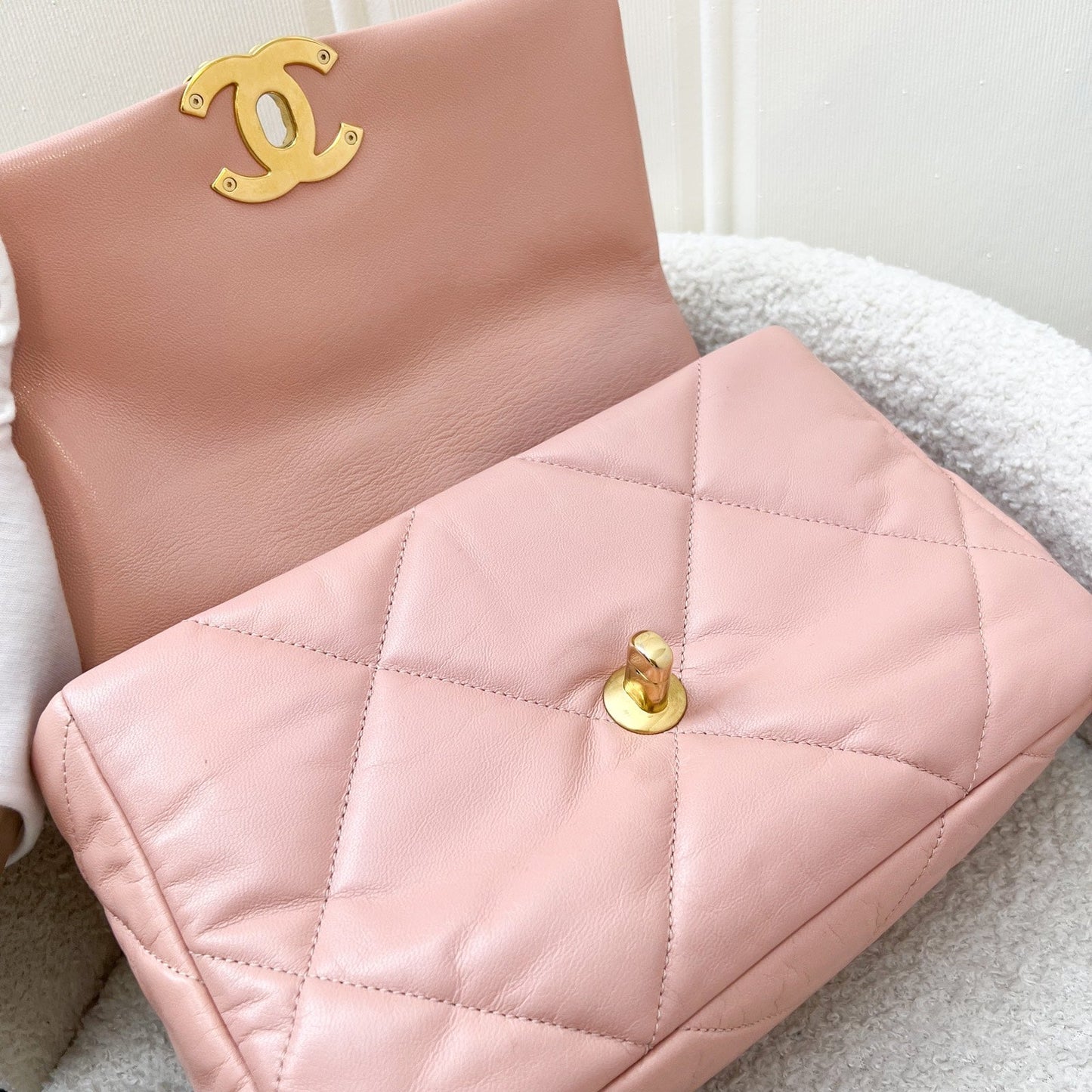 GLM-19 Small Flap in Light Pink Goatskin and 3-tone HW