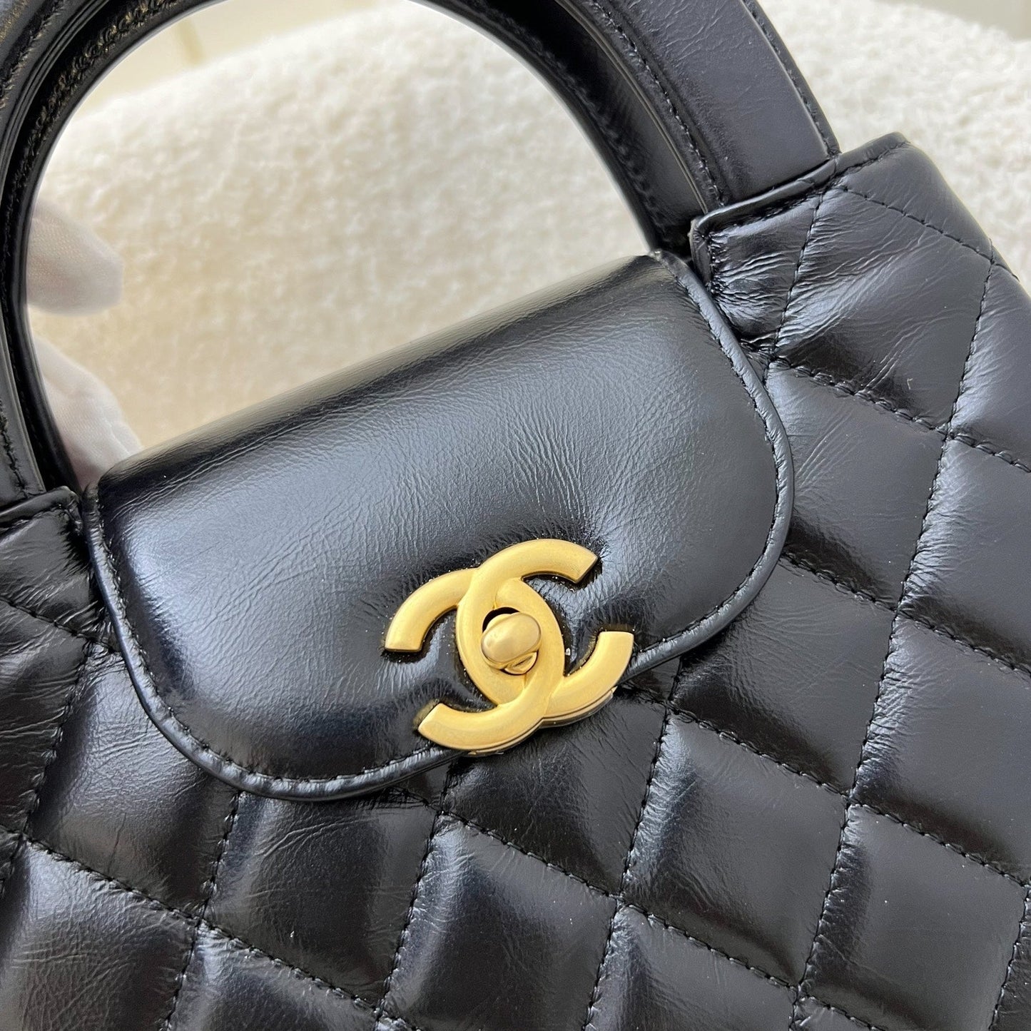 GLM-Mini / Small Kelly Bag in 25C Black Shiny Distressed Calfskin and AGHW (Model: AS4416)