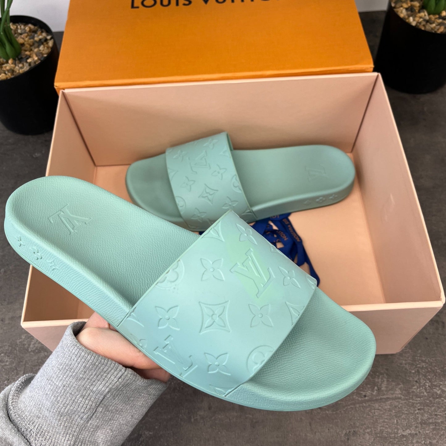 Men's Lv Monogram Slides Green Size EU 43 / UK 9