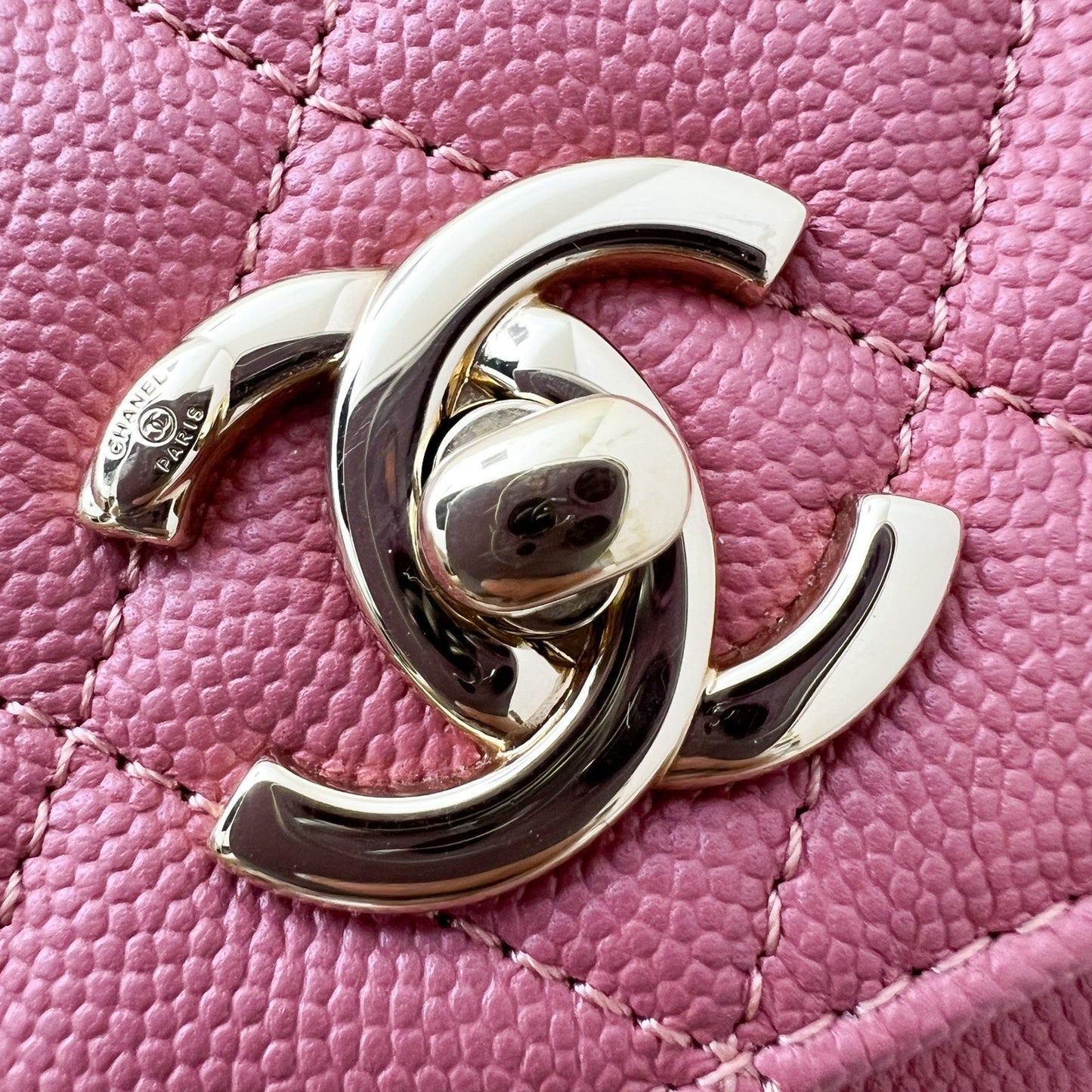 GLM-Small Business Affinity Flap in Pink Caviar and LGHW