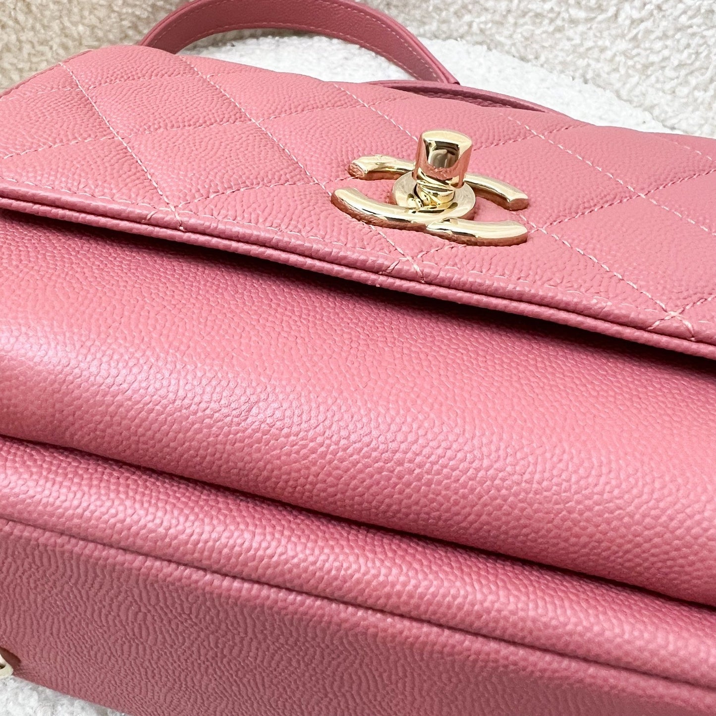 GLM-Small Business Affinity Flap in Pink Caviar and LGHW