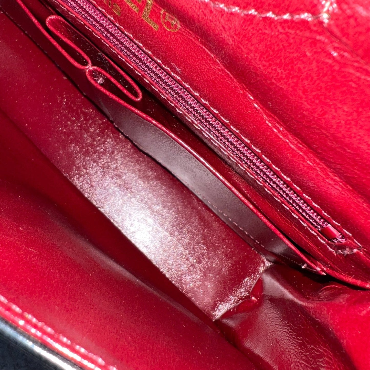 GLM- Seasonal Small Flap with 2-tone Turn Lock and 24K Gold-Plated HW