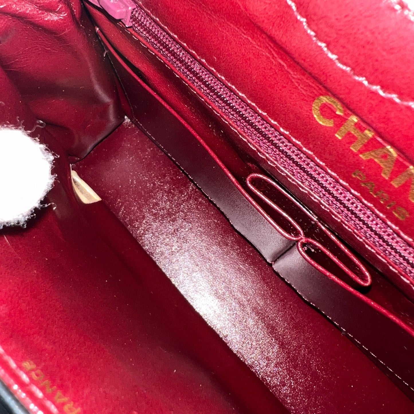 GLM- Seasonal Small Flap with 2-tone Turn Lock and 24K Gold-Plated HW