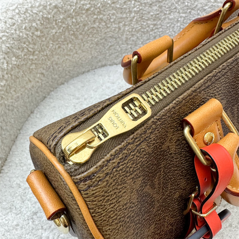 LV Keepall BandouliÃƒÂ¨re 25 in Monogram Dust Coated Canvas and GHW (Model: M11542)