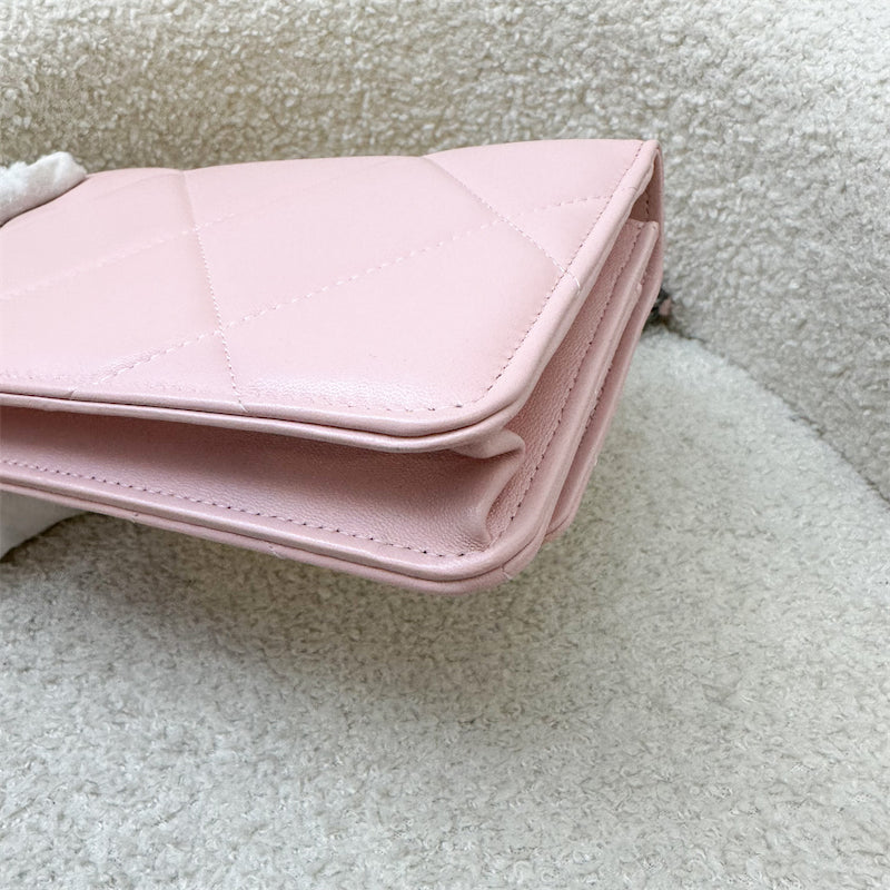 GLM-19 Wallet on Chain WOC in 22B Pink Lambskin and 3-Tone HW (Model: AP0957)