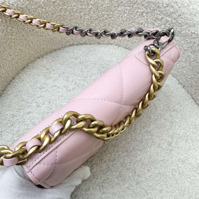 GLM-19 Wallet on Chain WOC in 22B Pink Lambskin and 3-Tone HW (Model: AP0957)