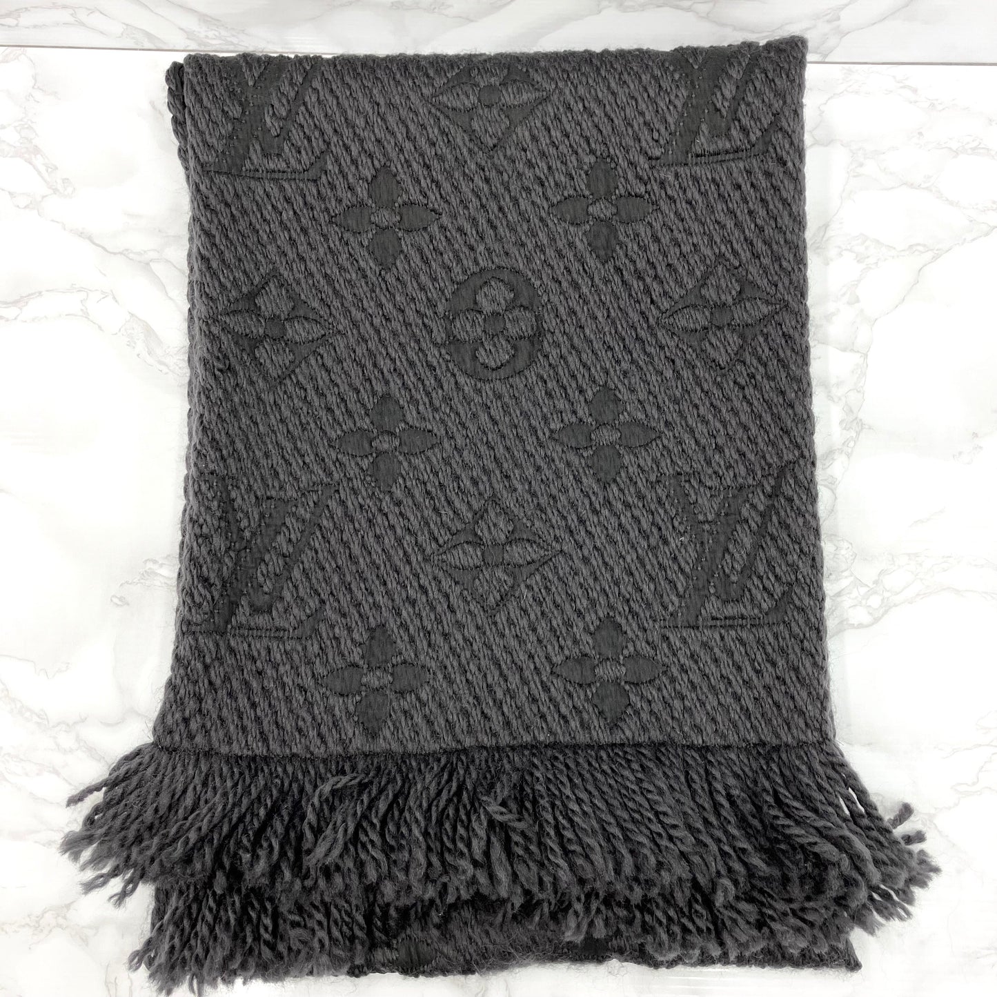 LOUIS VUITTON Logomania muffler
