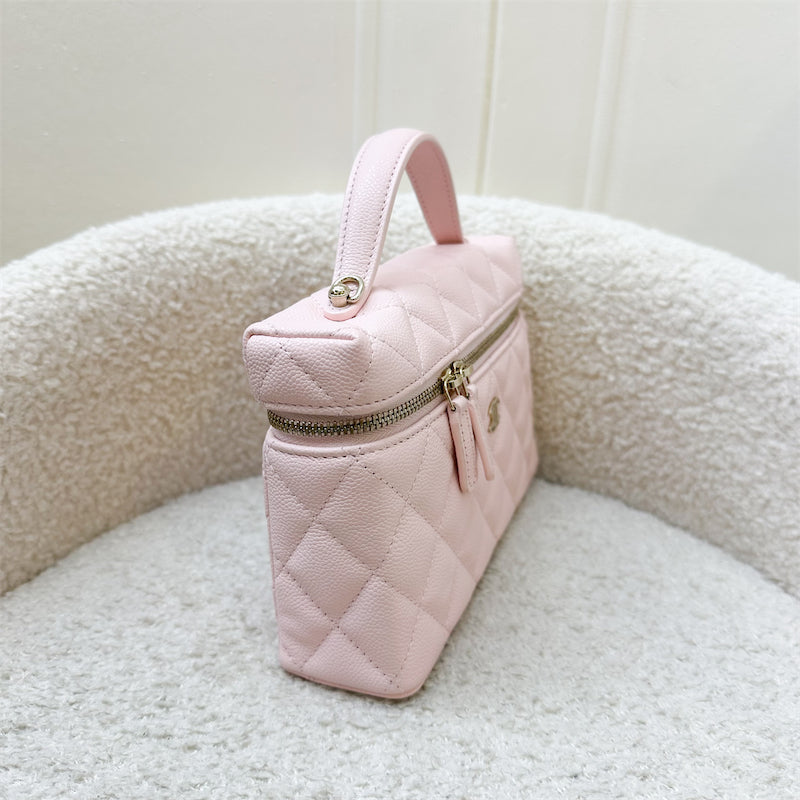 GLM-Vanity / Clutch with Chain (LP Style Bag) in 25S Light Pink Caviar and LGHW (Model: AP4385)