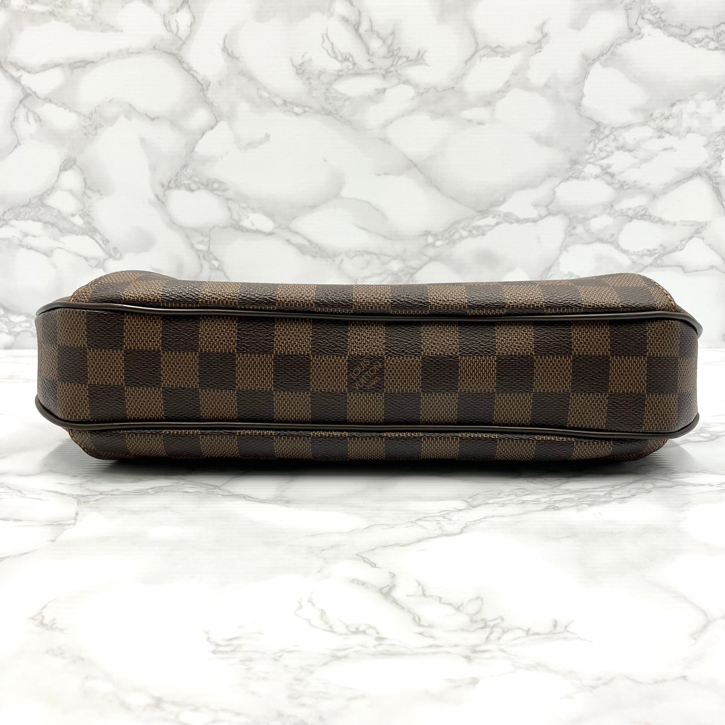 LOUIS VUITTON Damier Thames PM