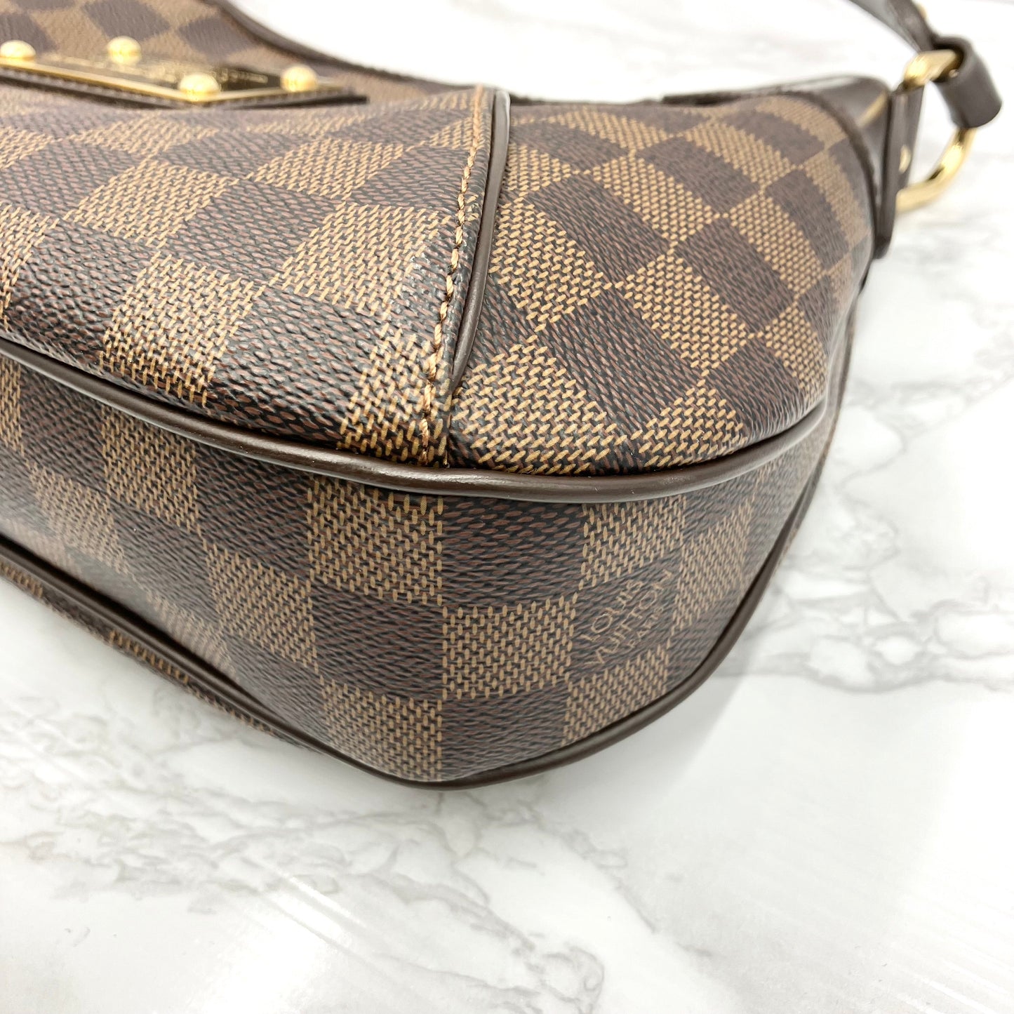 LOUIS VUITTON Damier Thames PM